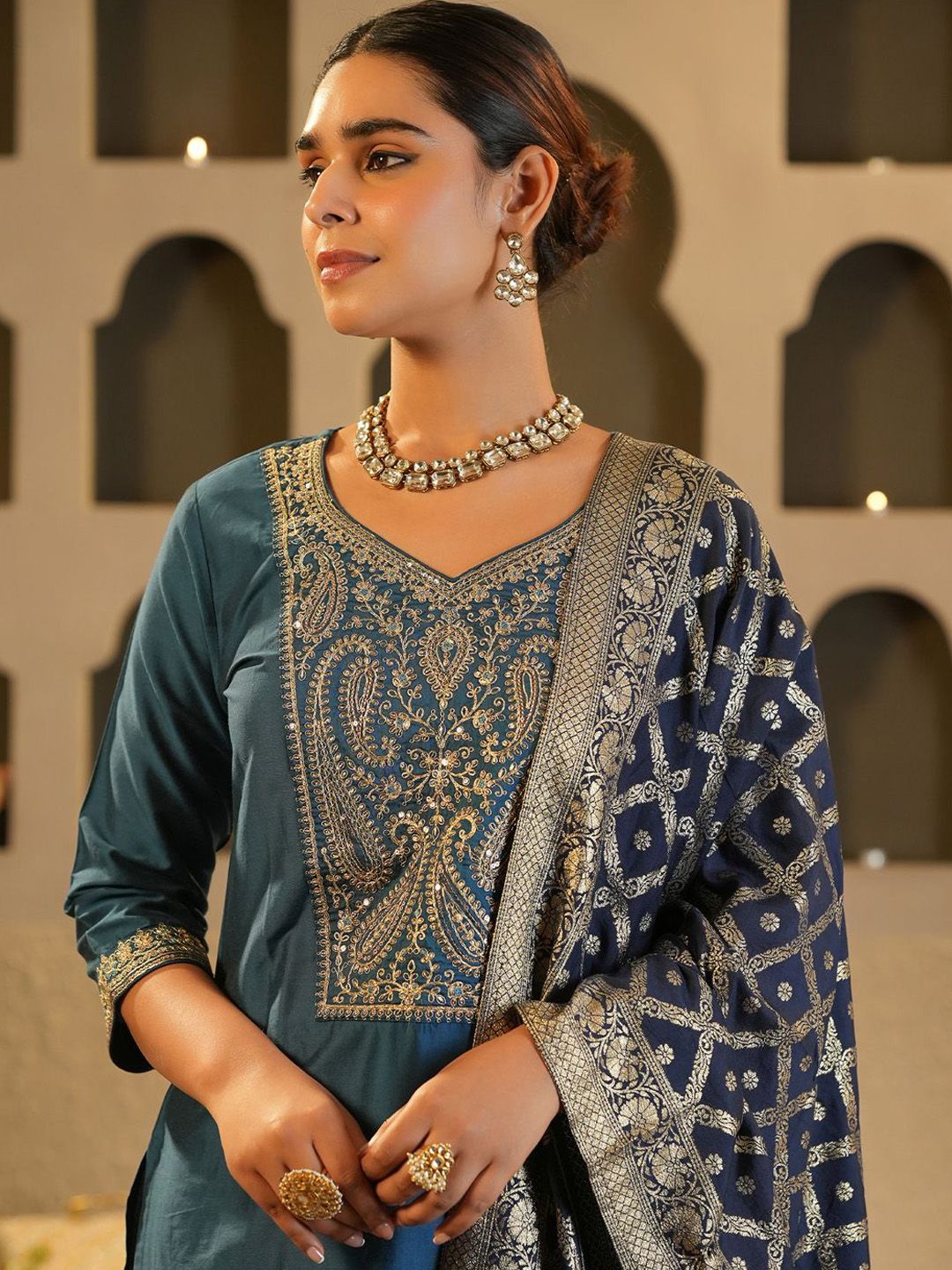 Dhiyona IE Paisley Yoke Design Sweetheart Neck Zari Straight Kurta & Trousers With Dupatta