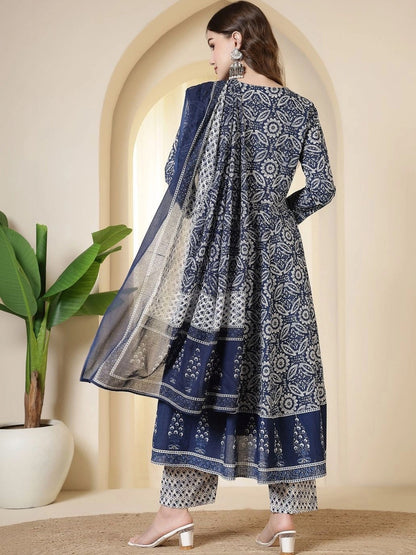 Women Ethnic Motifs Printed Empire Pure Cotton Kurta with Trousers & With Dupatta
