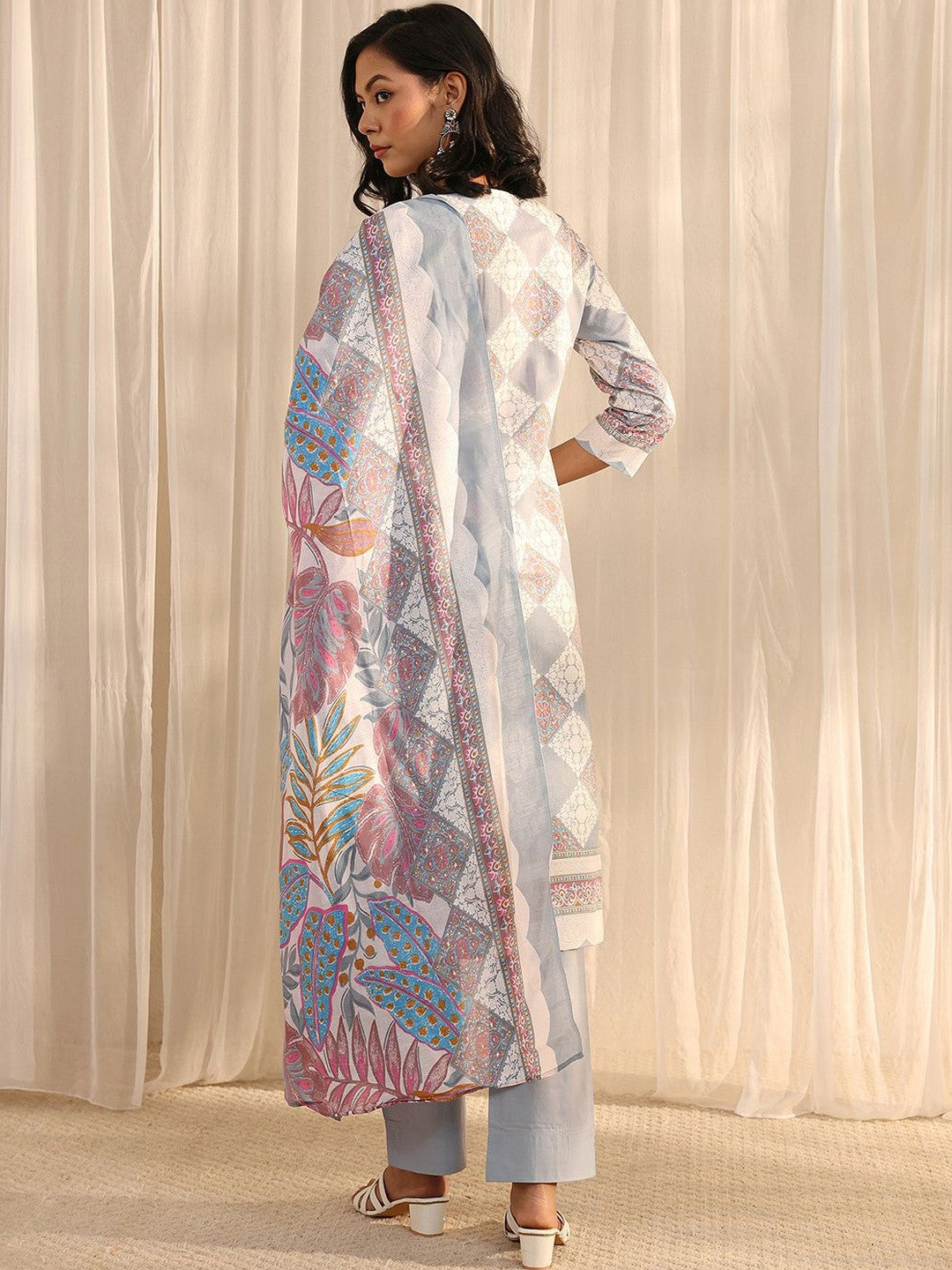 Libas Grey Geometric Printed Straight Suit Set with Dupatta