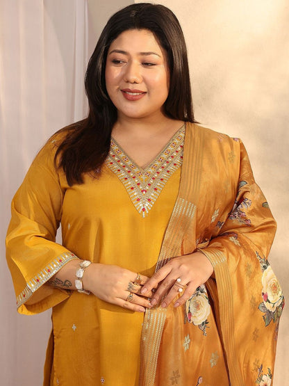 Dhiyona Women's Plus Size Floral Embroidered Kurta with Trousers & With Dupatta
