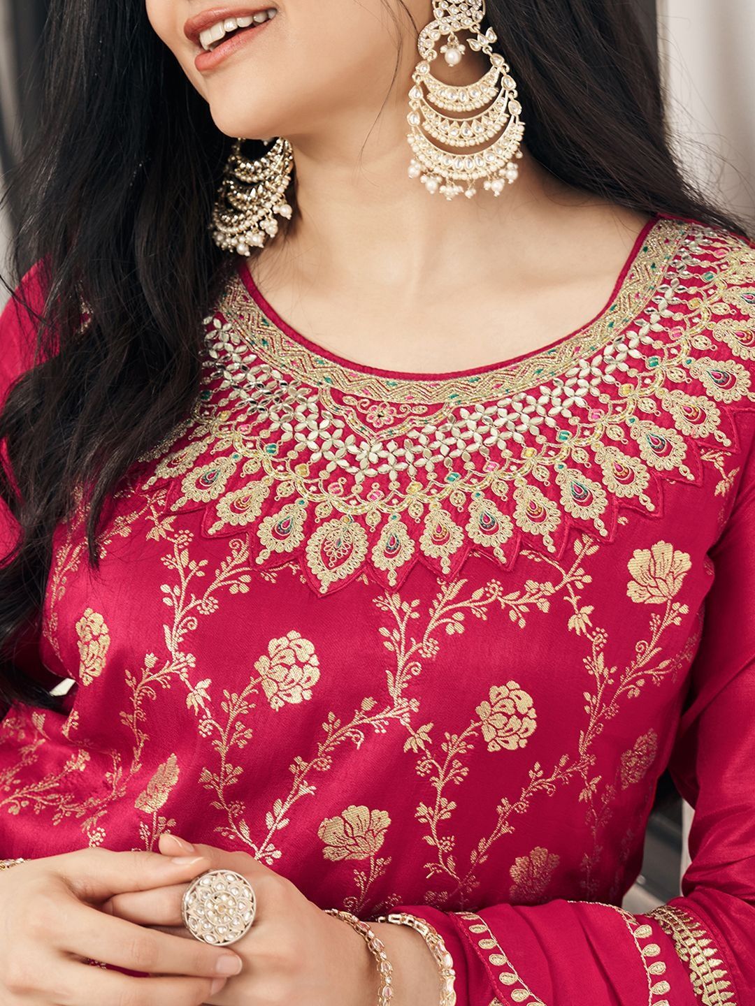 Dhiyona CH Embroidered Jacquard Kurta Set with Dupatta