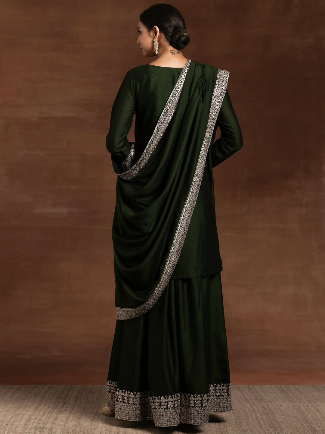 Women's LB Green Embroidered Silk Blend Straight Suit With Dupatta