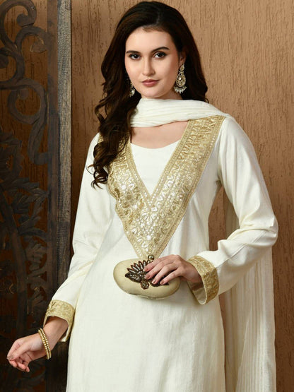 Round Neck Long Sleeves Kurta With Trousers & Dupatta