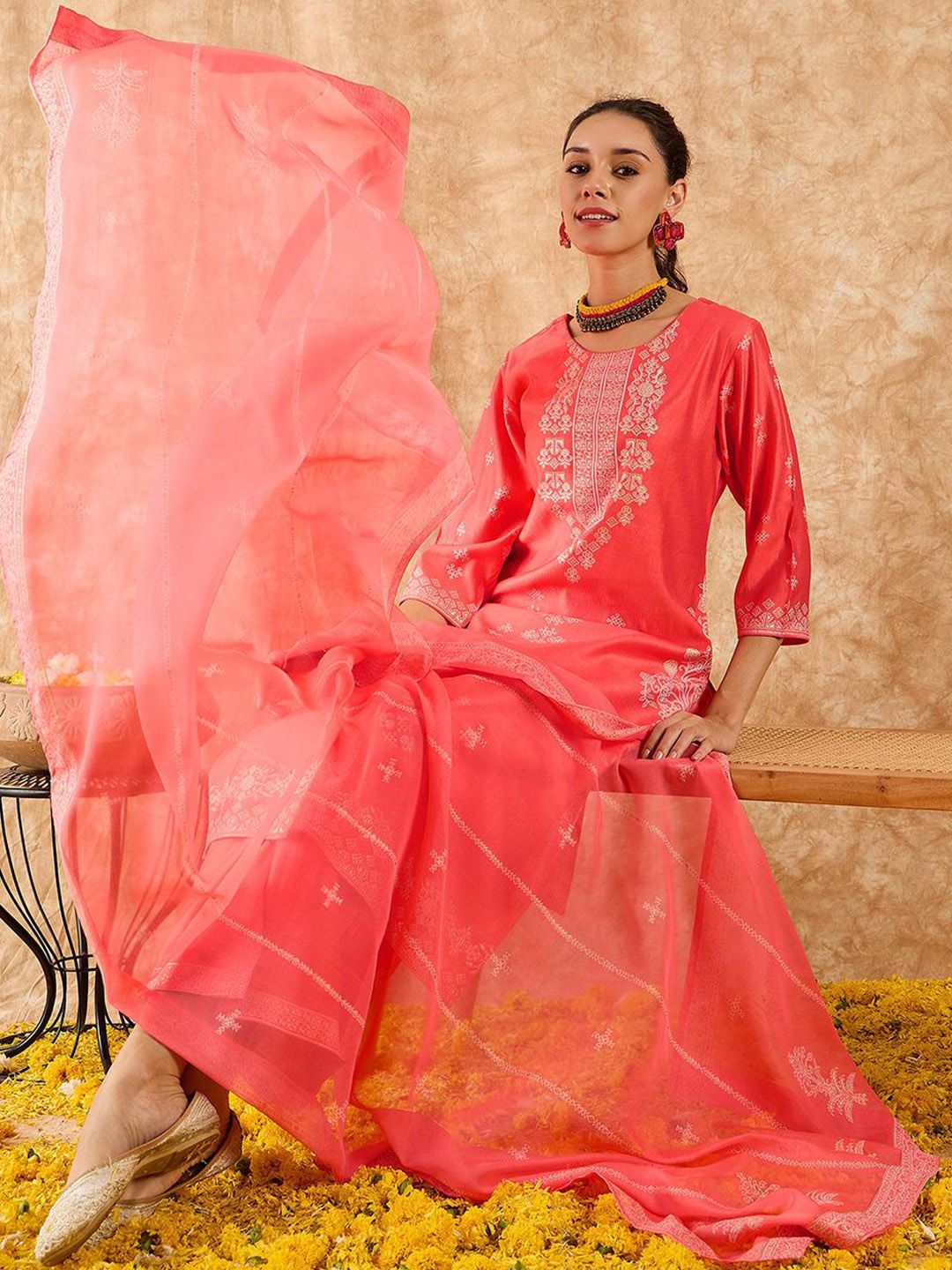 Dhiyona IE Ethnic Motifs Printed Straight Liva Kurta with Palazzos & Dupatta