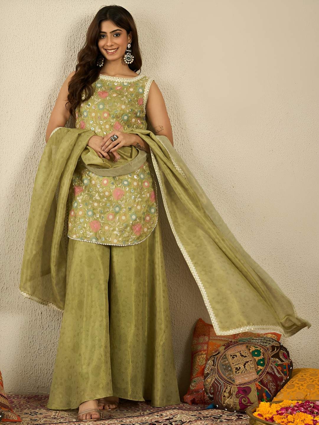 Dhiyona IN Women Floral Embroidered Regular Sequinned Kurta with Palazzos & Dupatta
