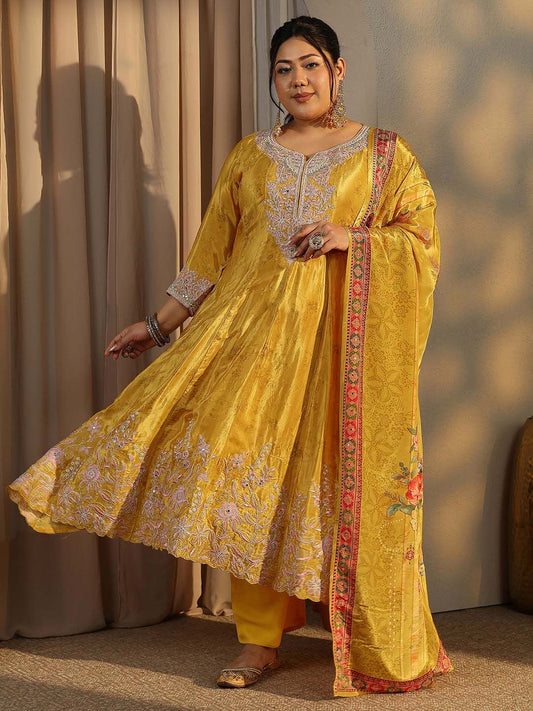 Dhiyona Women's Plus Size Floral Embroidered Kurta with Trousers & Dupatta