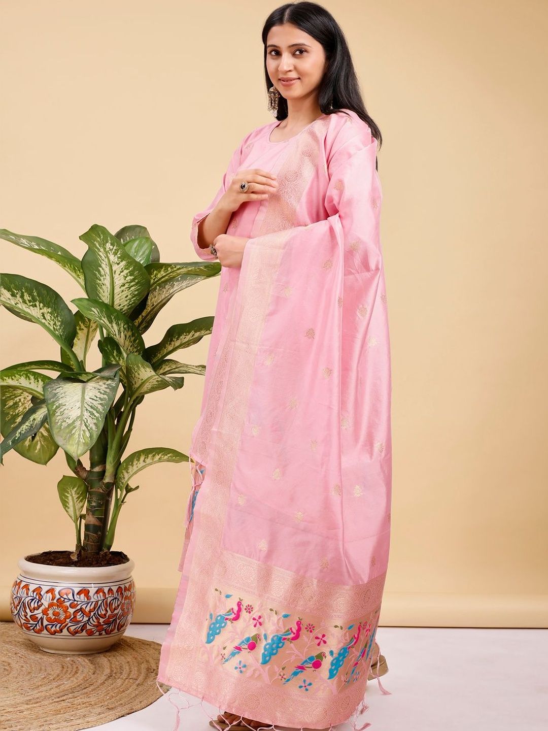 Dhiyona KL Women Ethnic Motifs Regular Thread Work Kurta with Palazzos & With Dupatta
