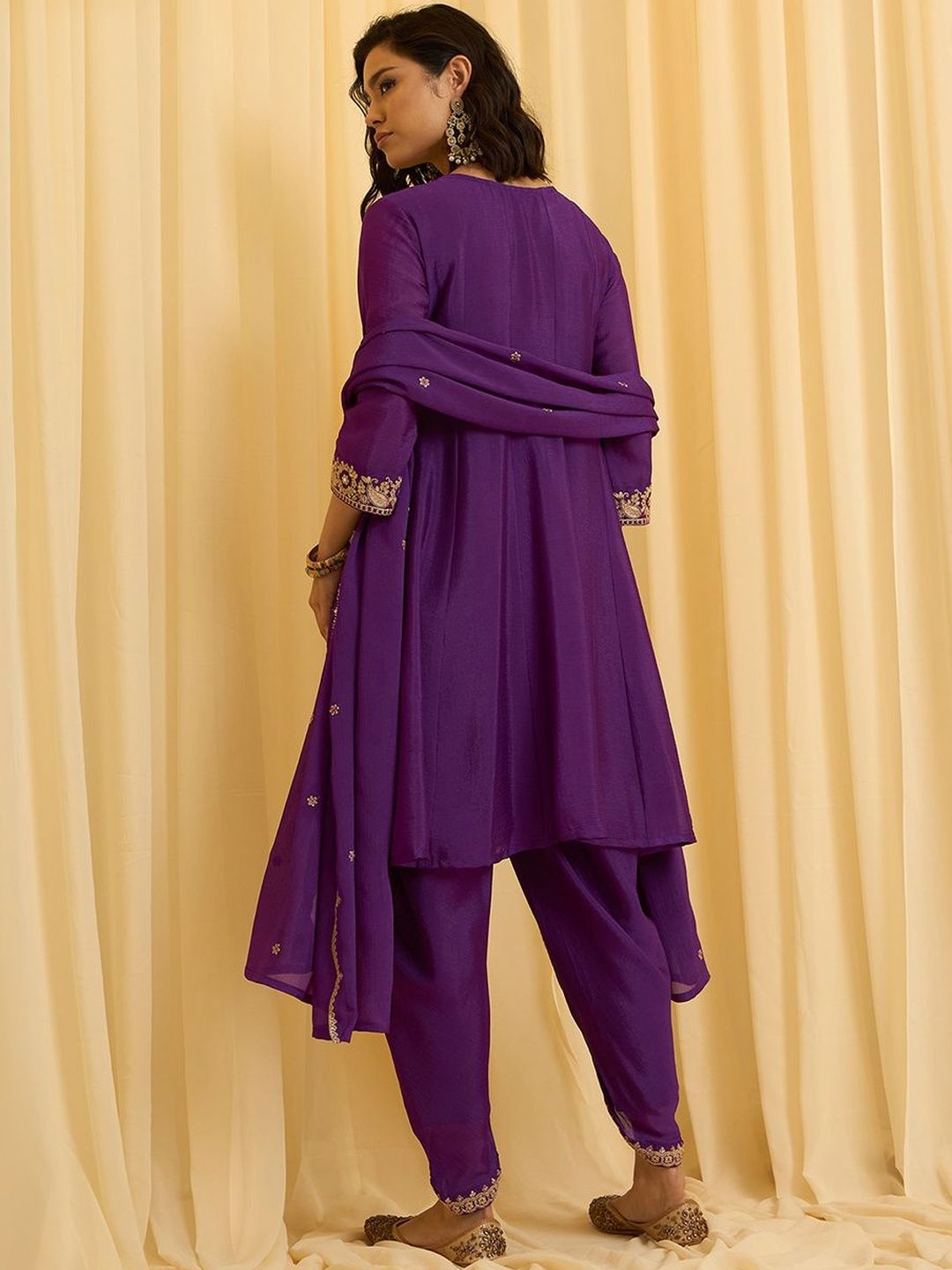 Dhiyona CH Women Ethnic Motifs Embroidered Regular Thread Work Kurta with Dhoti Pants & With Dupatta