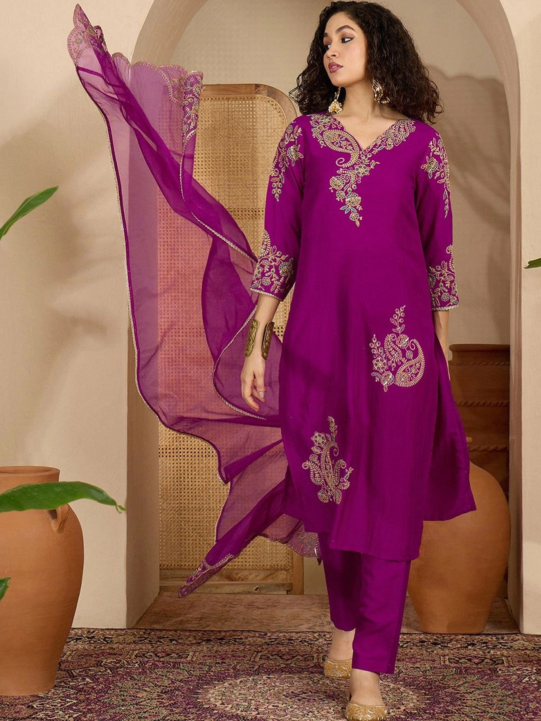 Women Ethnic Motifs Embroidered Regular Thread Work Kurta with Trousers & With Dupatta
