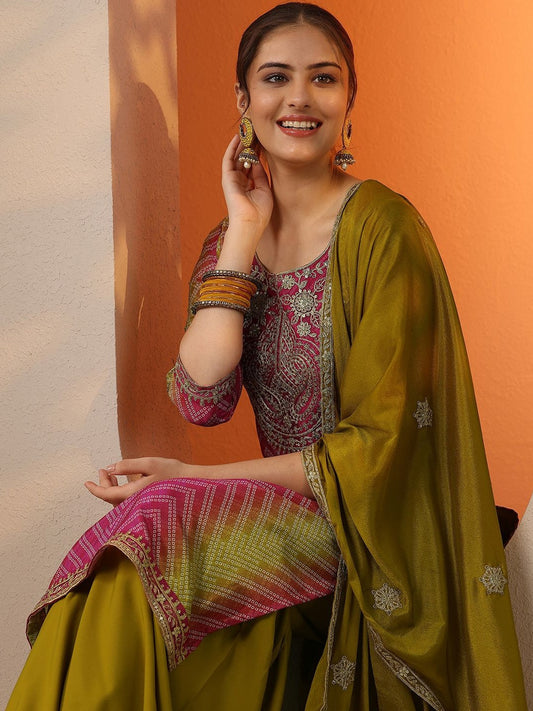 Women Leheriya Dyed Regular Thread Work Kurta with Sharara & Dupatta