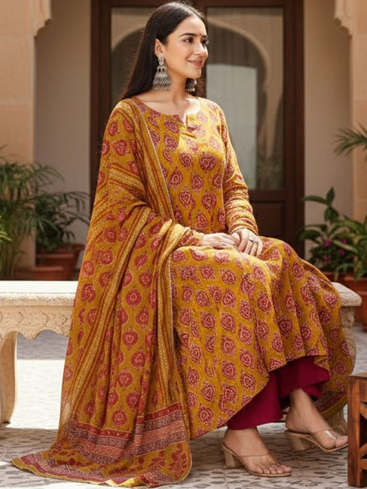 Dhiyona KL Women Ethnic Motifs Printed Tiered Kurta with Trousers & With Dupatta