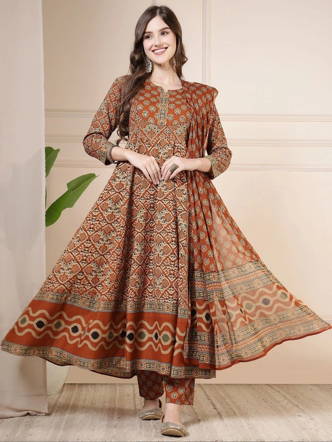 Women Ethnic Motifs Printed Empire Pure Cotton Kurta with Trousers & With Dupatta