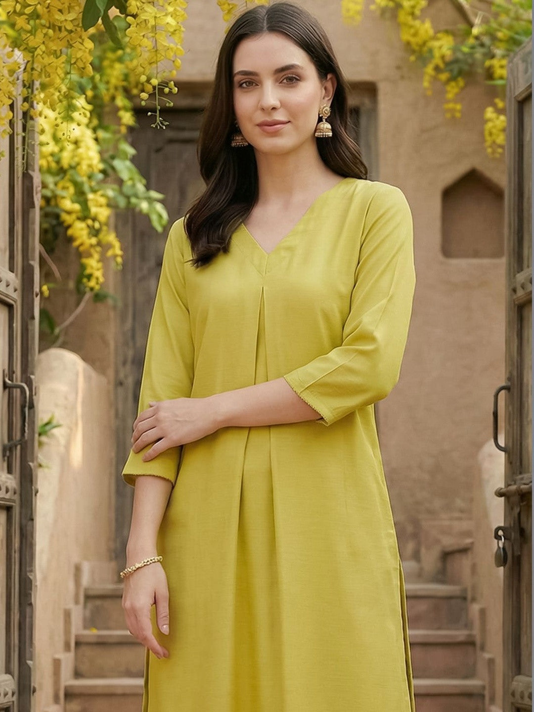 Women Pleated Kurta with Trousers