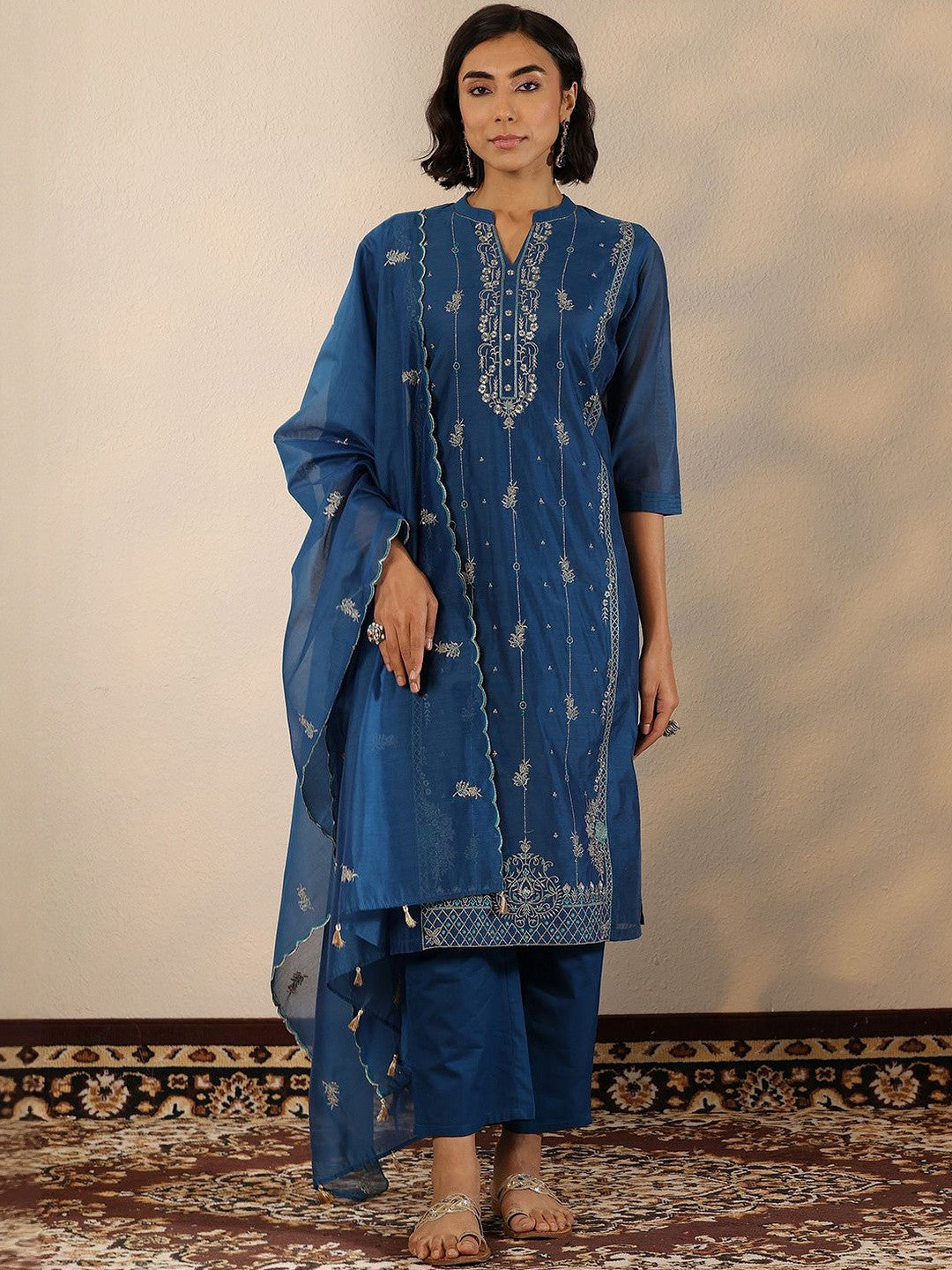 Women Ethnic Motifs Embroidered Kurta with Trousers & Dupatta