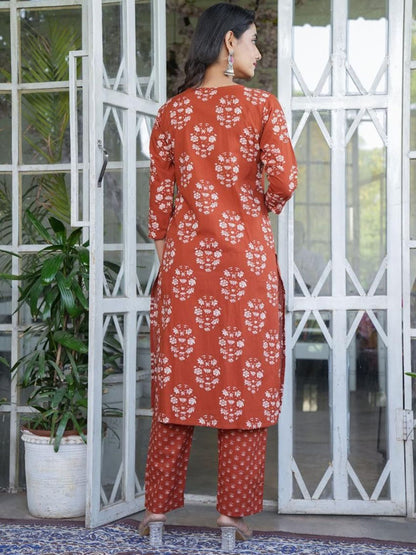 Dhiyona KL Women Floral Printed Regular Pure Cotton Kurta with Trousers & With Dupatta