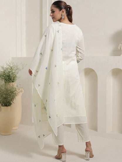 Women Floral Embroidered Thread Work Pure Cotton Kurta with Trousers & Dupatta
