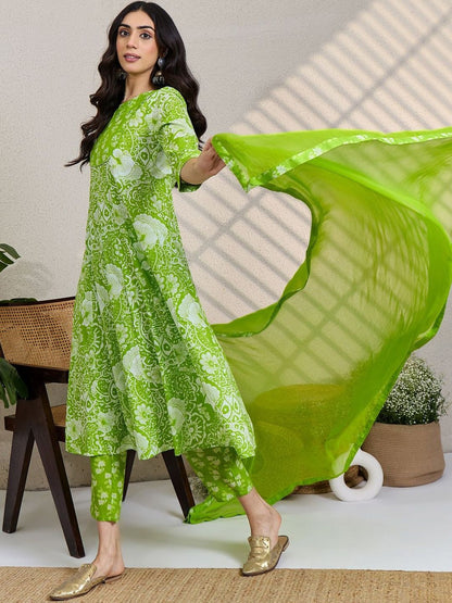 Women Floral Printed Cotton A-Line Kurta with Trousers & Dupatta