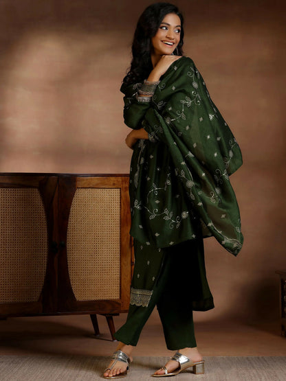 Women's LB Green Embroidered Silk Blend Straight Suits With Dupatta