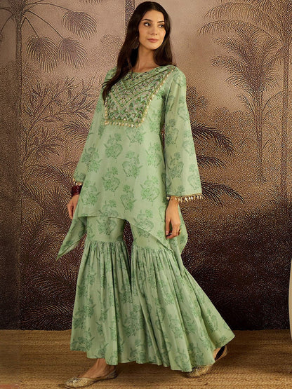 Women Floral Embroidered Regular Beads and Stones Kurta with Sharara Kurta Sets