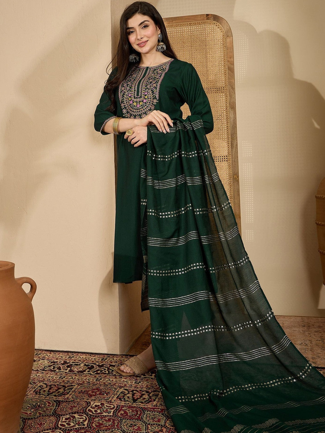 Ethnic Motifs Embroidered Thread Work Straight Kurta with Trouser & Dupatta