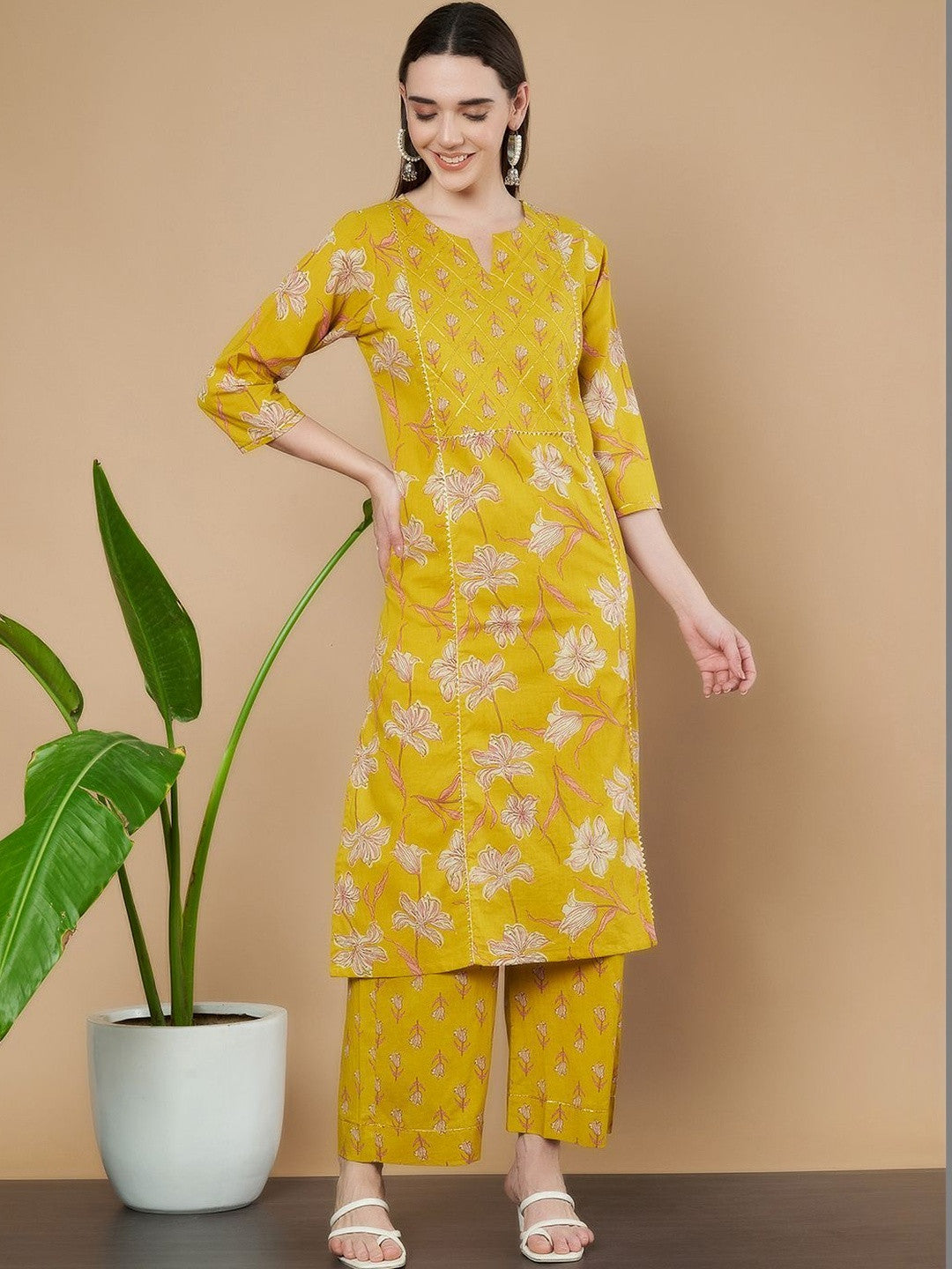 Women Floral Printed Regular Pure Cotton Kurta with Palazzos