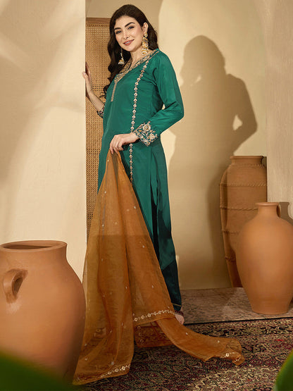 Women Ethnic Motifs Embroidered Regular Thread Work Kurta with Trousers & With Dupatta