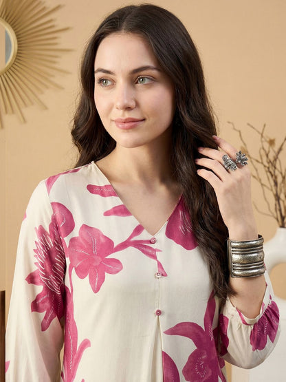 Women Floral Printed Regular Kurta with Trousers