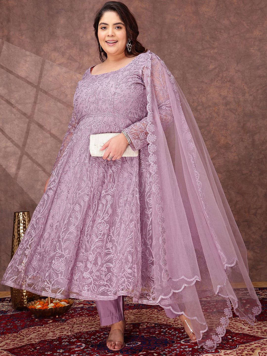 Dhiyona IN Women Floral Embroidered Empire Thread Work Kurta with Trousers & Dupatta