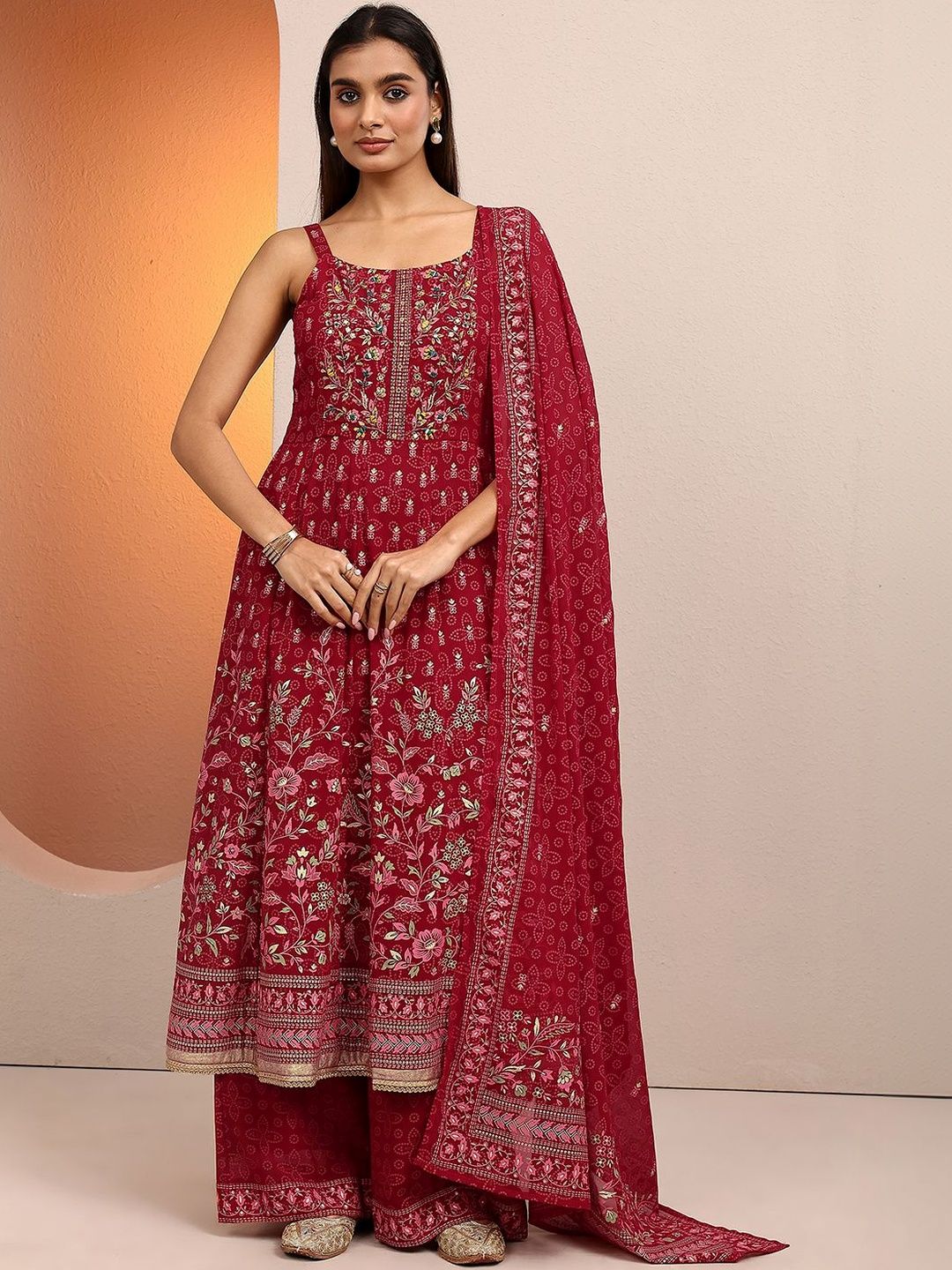 Dhiyona LL Women Ethnic Motifs Printed Regular Thread Work Kurta with Palazzos & With Dupatta