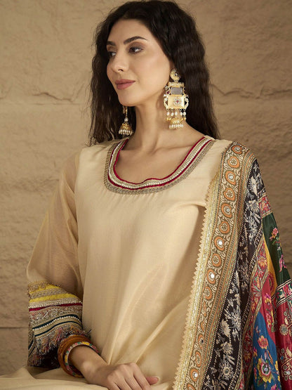 Dhiyona VA Yoke Design Round Neck Straight Kurta With Palazzos And Dupatta