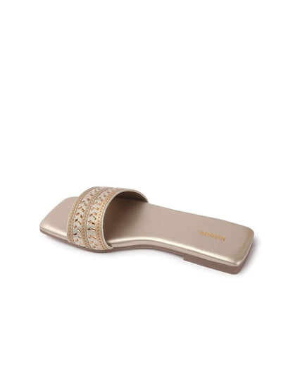 Dhiyona AK Women Embellished Open Toe Flats