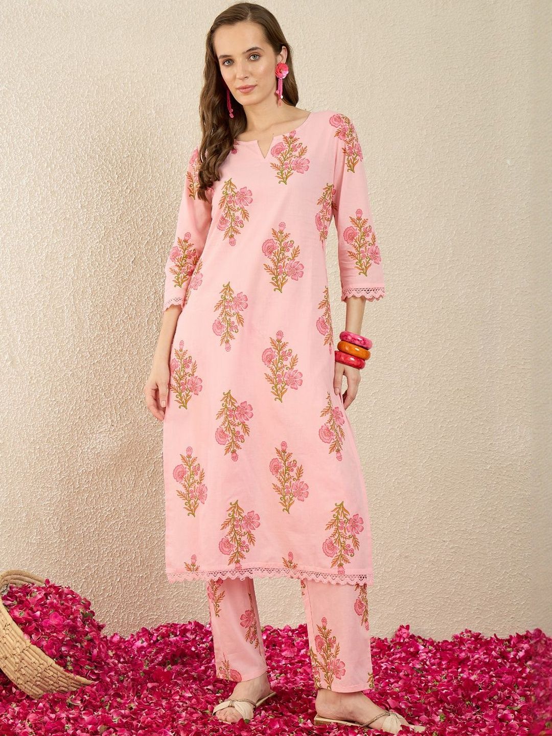 Dhiyona IE Printed Round Neck Three-Quarter Sleeves Pure Cotton Top With Trousers