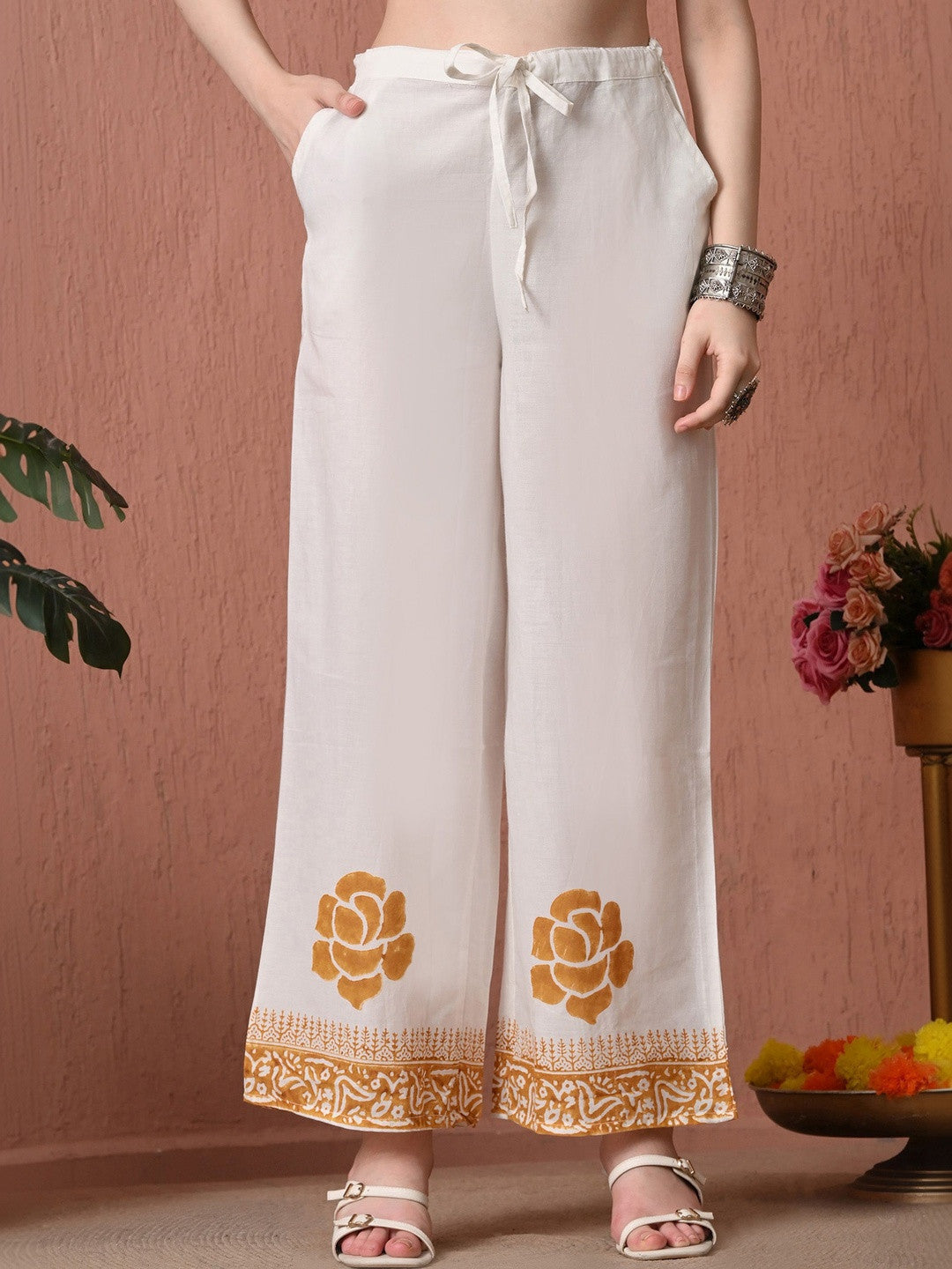 Women Floral Printed Regular Pure Cotton Kurta with Palazzos