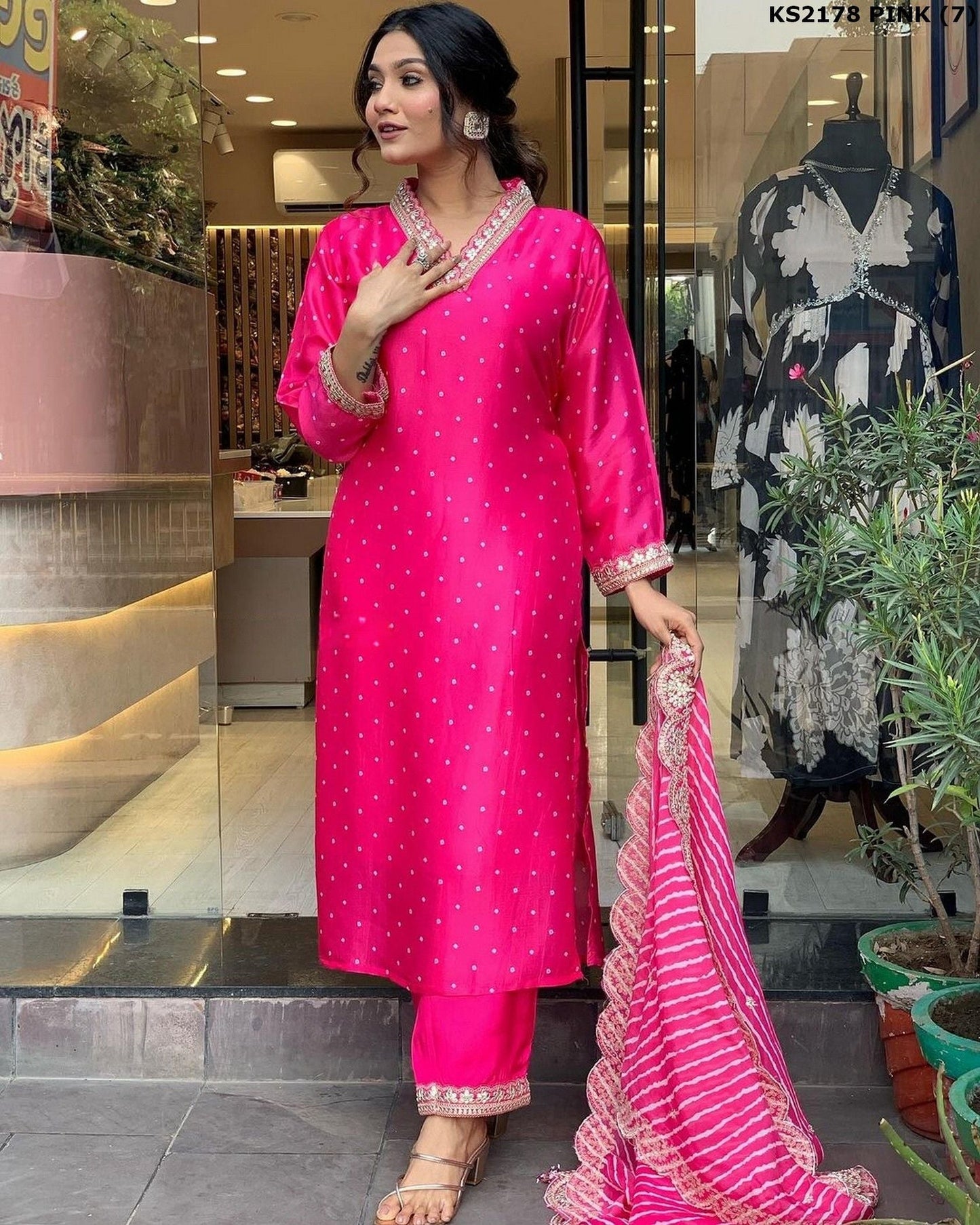 Dhiyona KL Women Printed Regular Kurta with Palazzos & With Dupatta