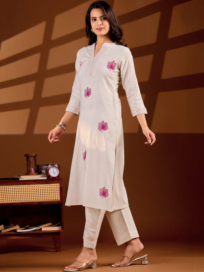Women Floral Embroidered Regular Thread Work Pure Cotton Kurta with Trousers