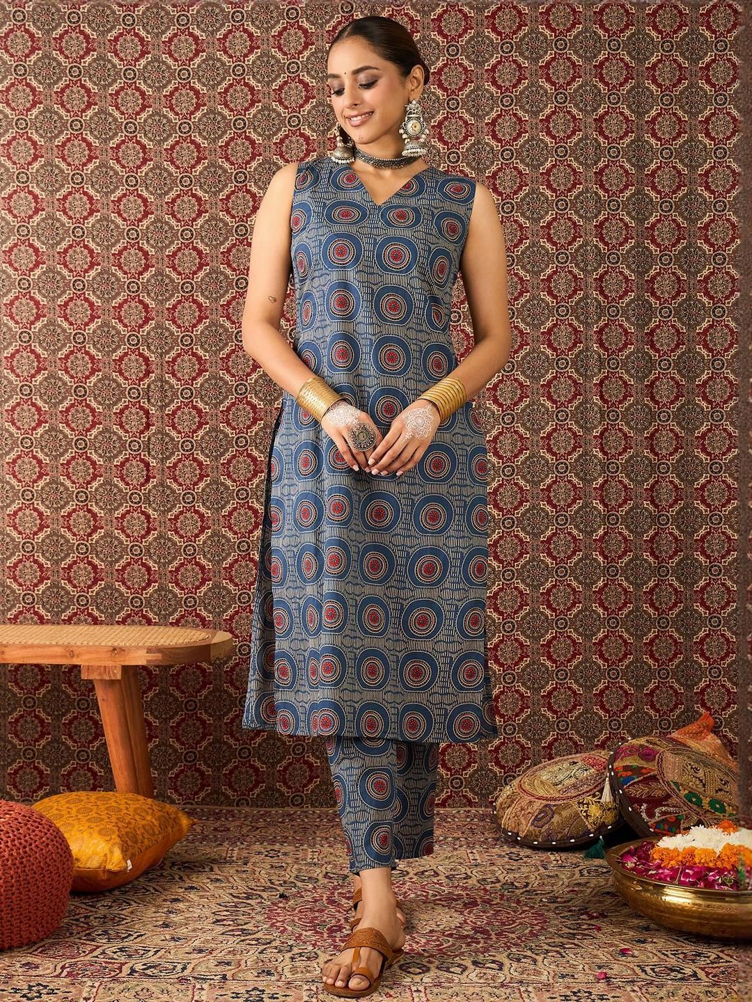 Dhiyona IE Printed Pure Cotton V-Neck Tunic With Trouser