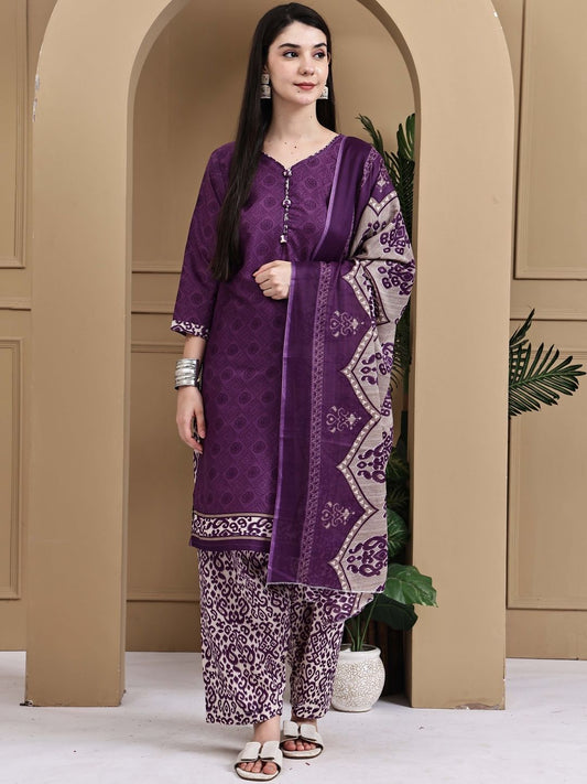 Dhiyona KL Women Printed Cotton Blend Kurta Sets With Dupatta