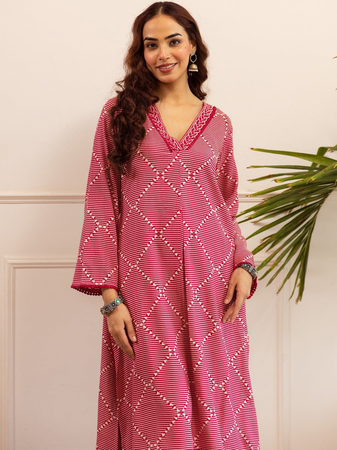 Geometric Printed V-Neck Thread Work Kurta With Patiala
