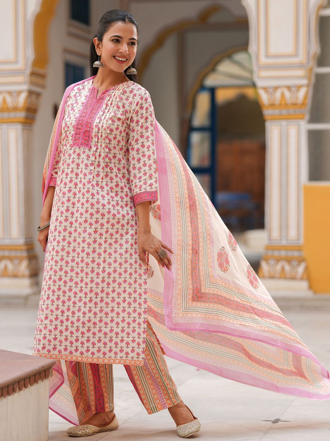 Dhiyona RR Women's Ethnic Motifs Printed Lace Work Pure Cotton Kurta Set With Dupatta