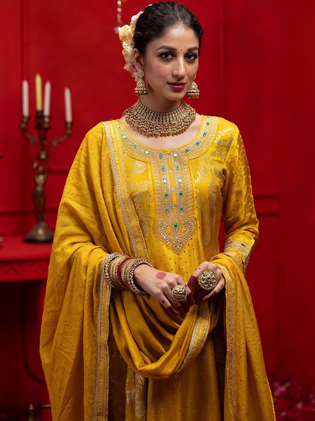 Dhiyona CH Women Zari Embroidered Mirror Work Kurta With Trousers & With Dupatta