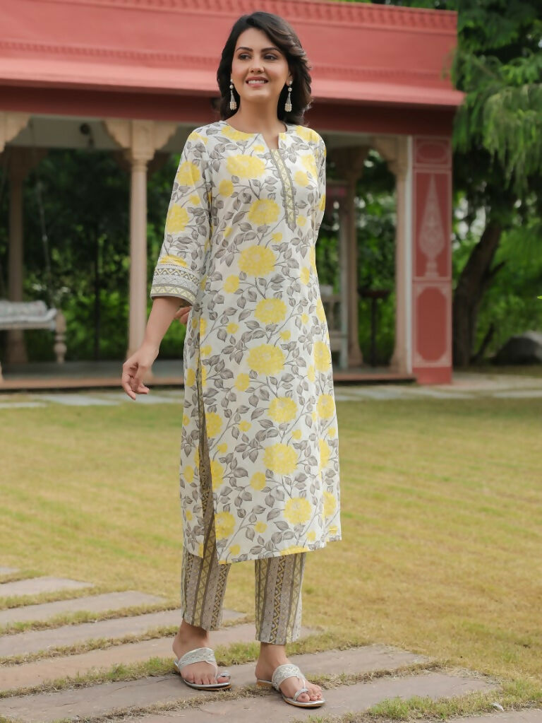 Women's Straight Soft Cotton Floral Print Women's Kurta - Yellow