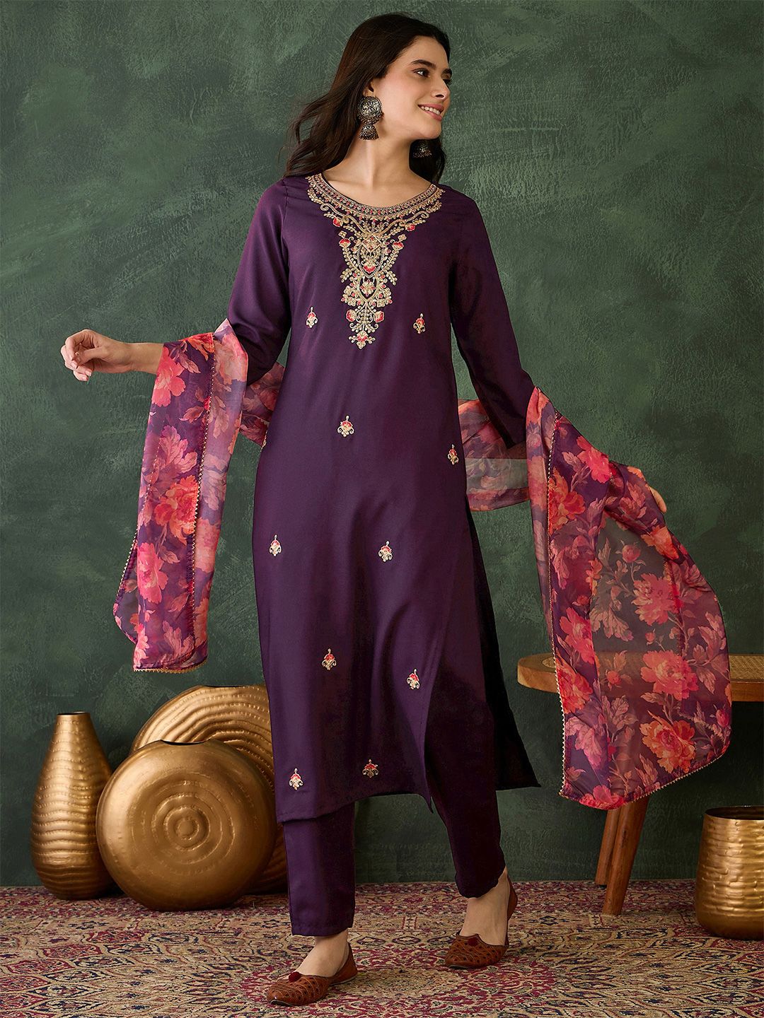 Dhiyona KL Women Embroidered Straight Kurta with Trousers & Dupatta