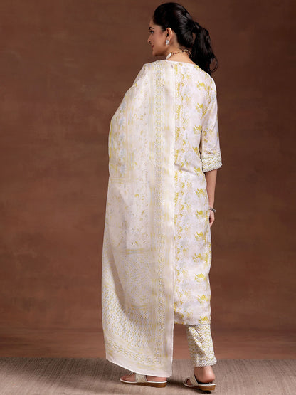 Women Ethnic Motifs Printed Regular Kurta with Trousers & With Dupatta
