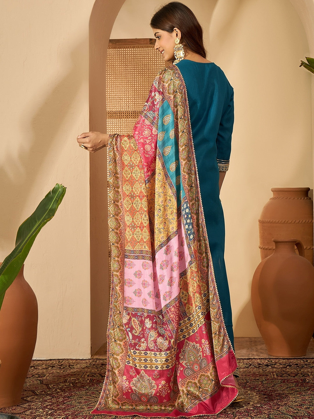 Women Silk Blend Embroidered Kurta Sets With Dupatta