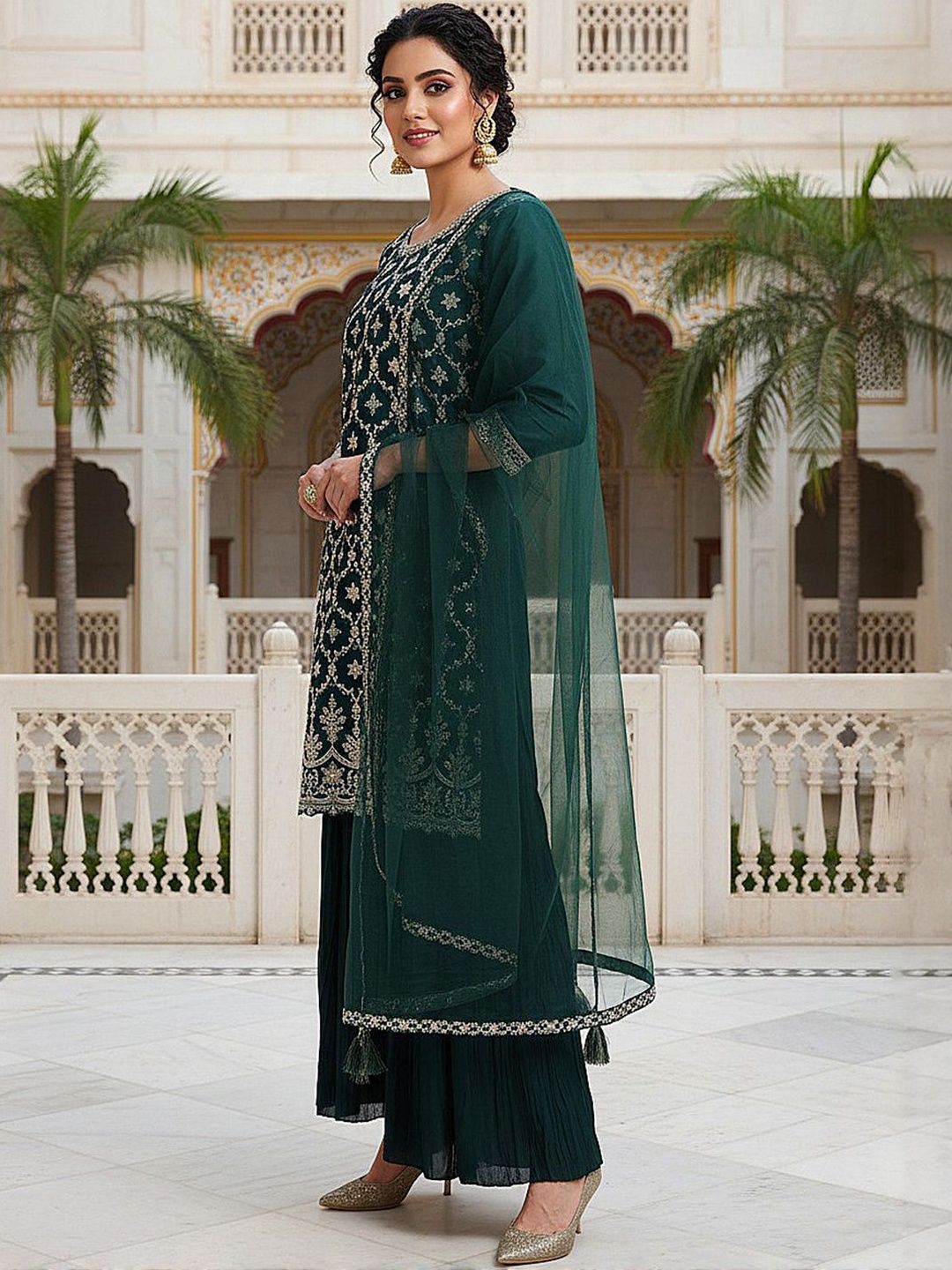 Dhiyona KL Women Ethnic Motifs Embroidered Regular Kurta with Sharara & With Dupatta