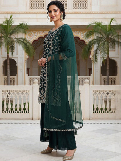 Dhiyona KL Women Ethnic Motifs Embroidered Regular Kurta with Sharara & With Dupatta