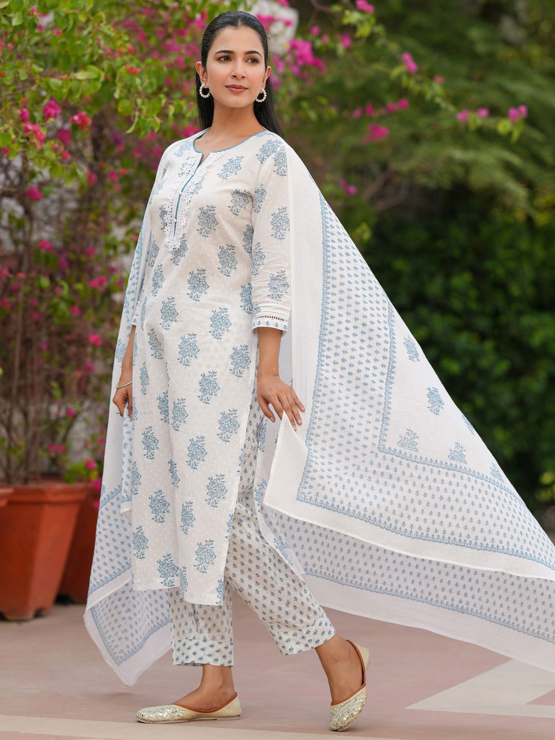 Dhiyona RR Women's Ethnic Motifs Printed Pure Cotton Kurta with Trousers & Dupatta