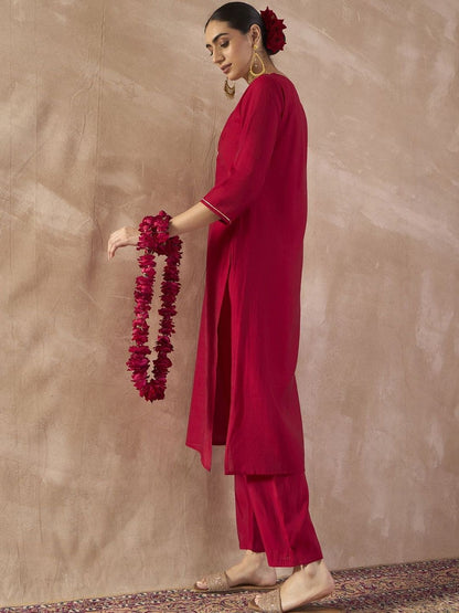 Dhiyona IE Embroidered Round Neck Tunic With Trousers