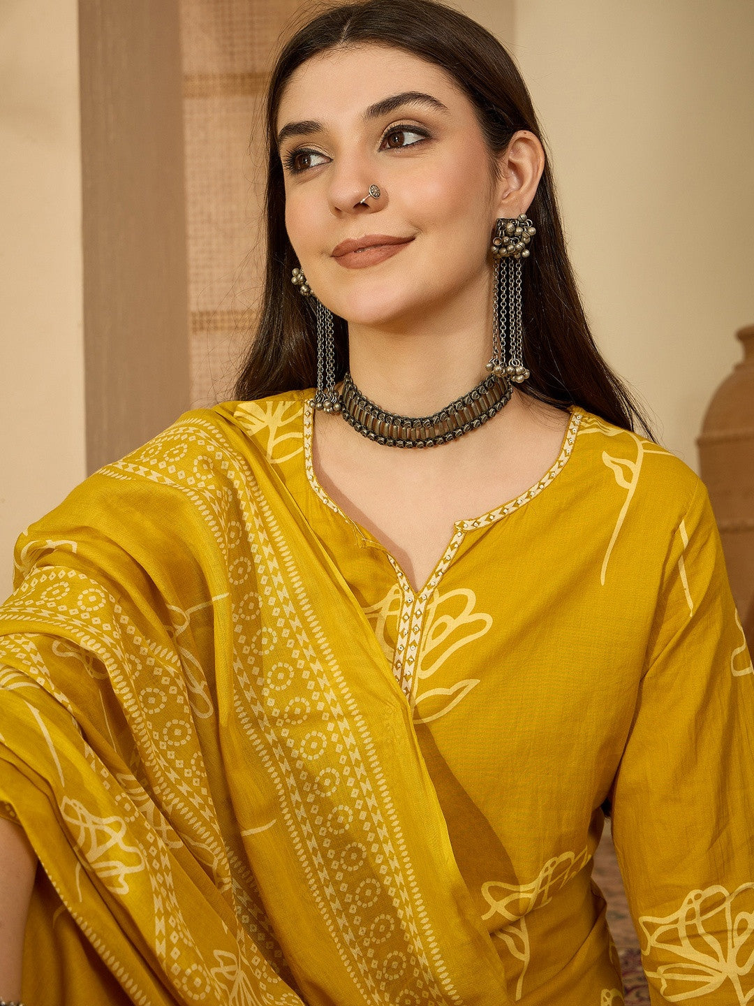 Women Floral Printed Regular Mirror Work Kurta with Trousers & With Dupatta