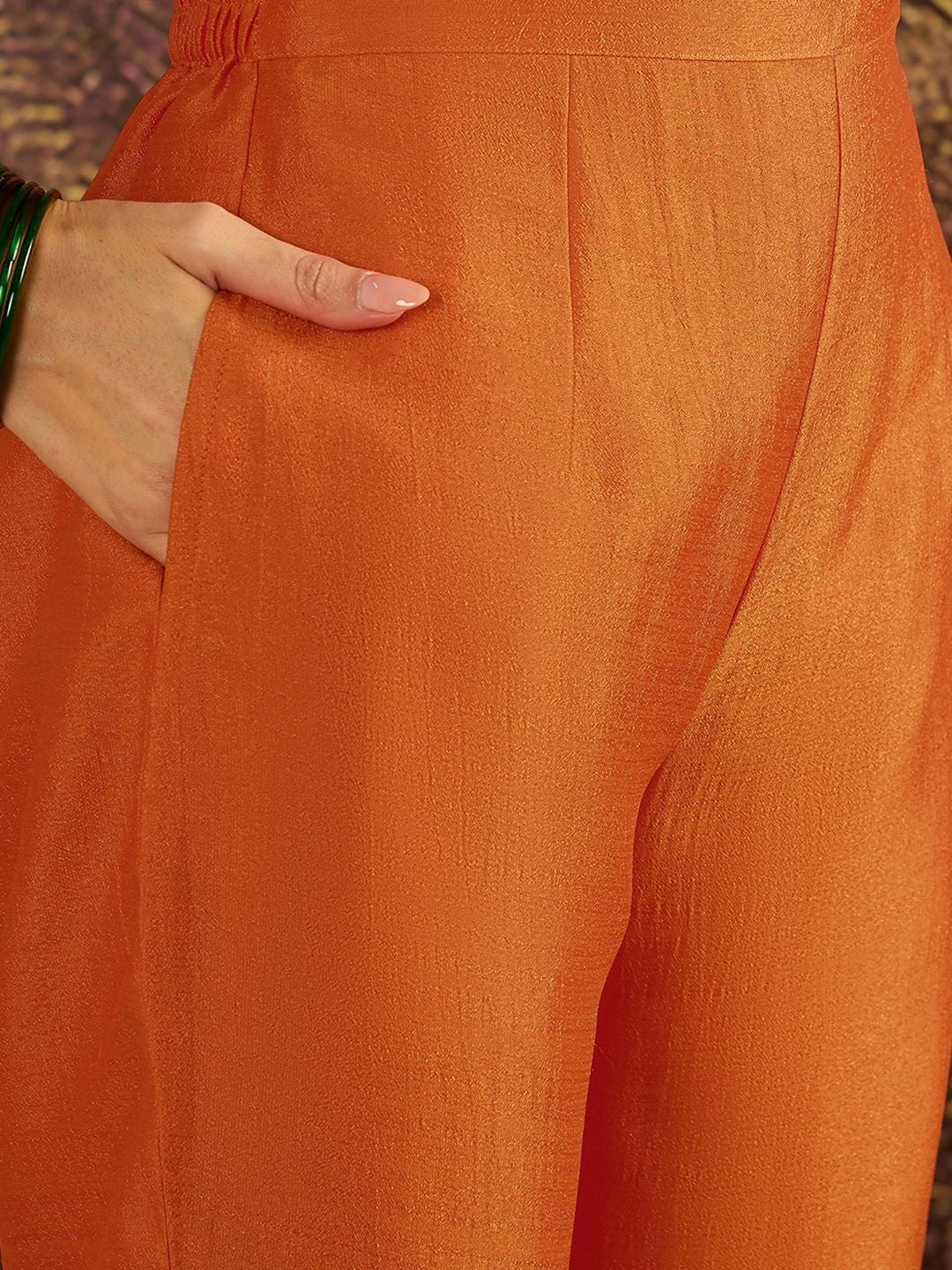 Embroidered Round Neck Kurta Trousers & Dupatta